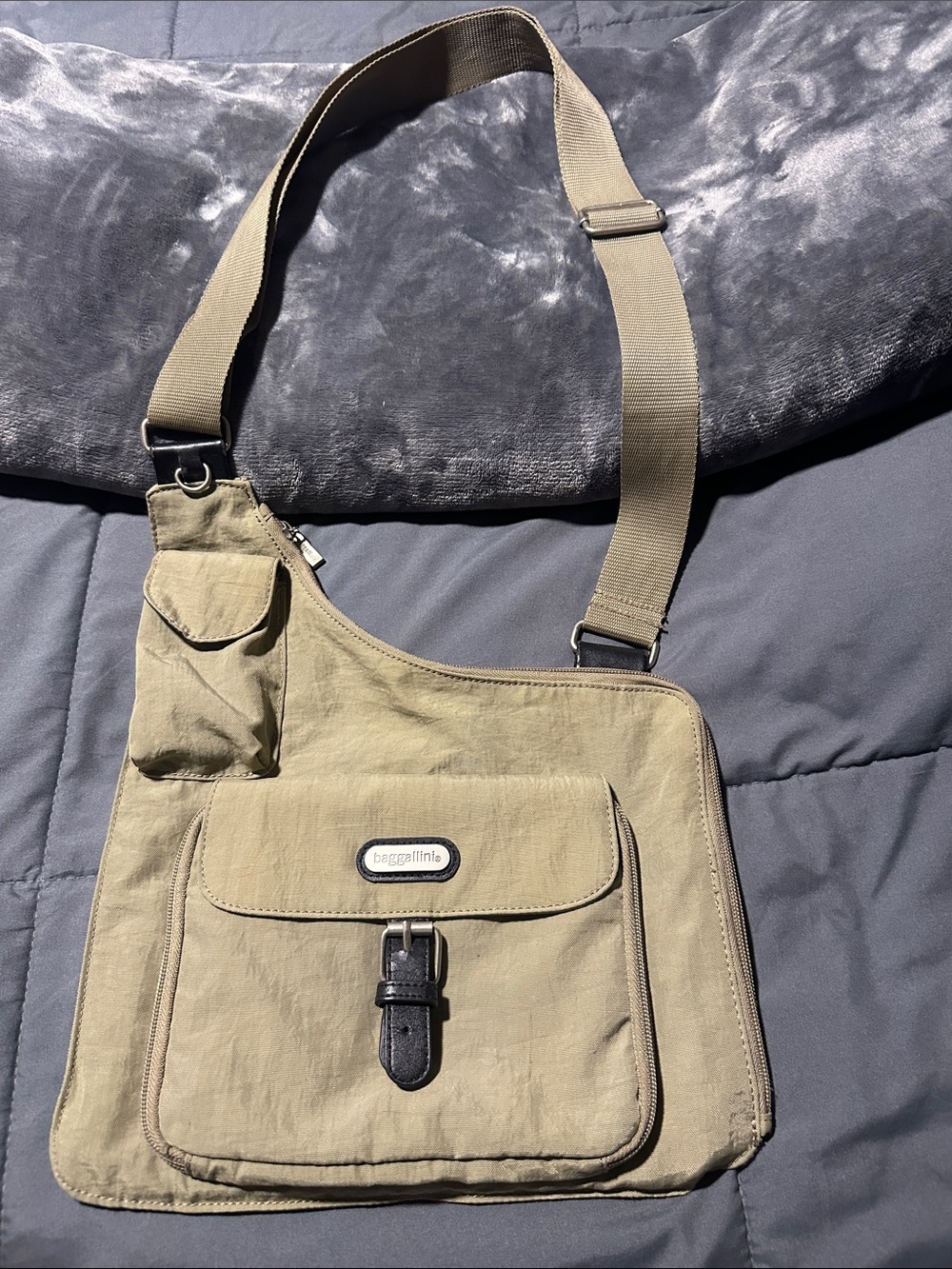 Baggallini Uptown Bag Nylon Canvas Crossbody Slim Messenger Sling